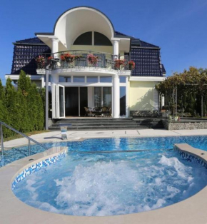 Villa Bajrovic